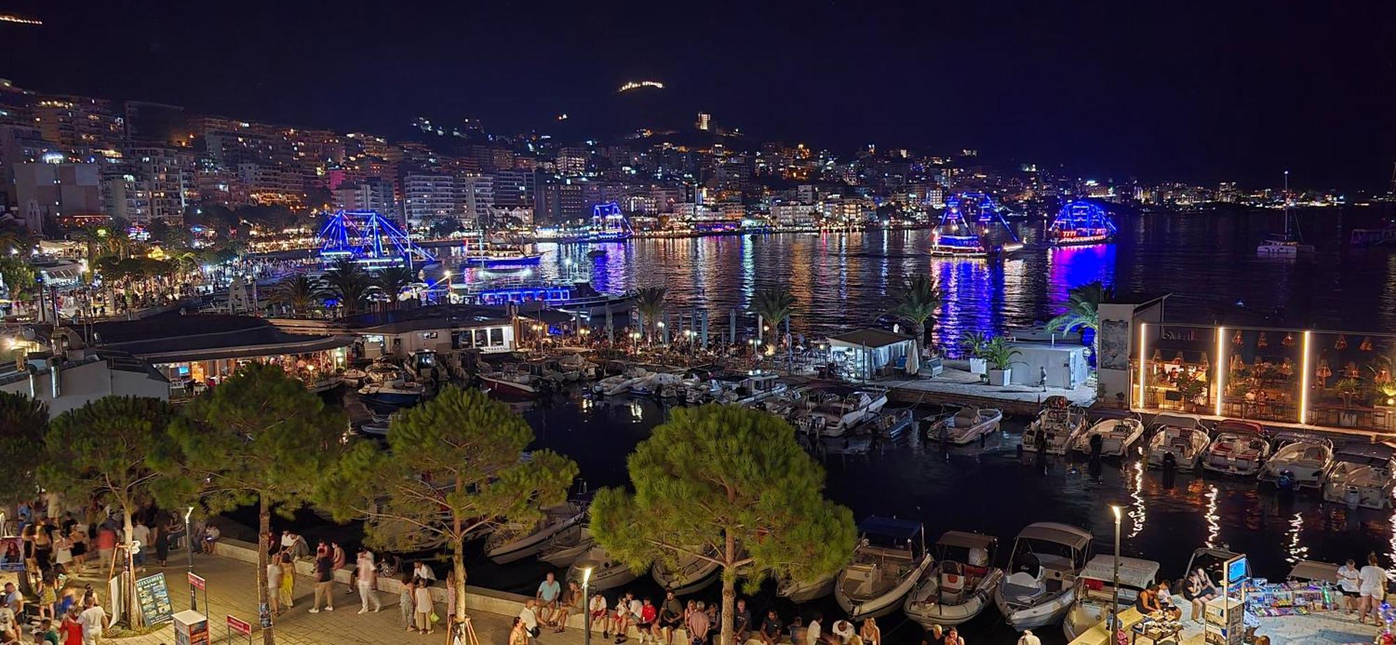 Lion Gate Hotel Sarande Exterior photo