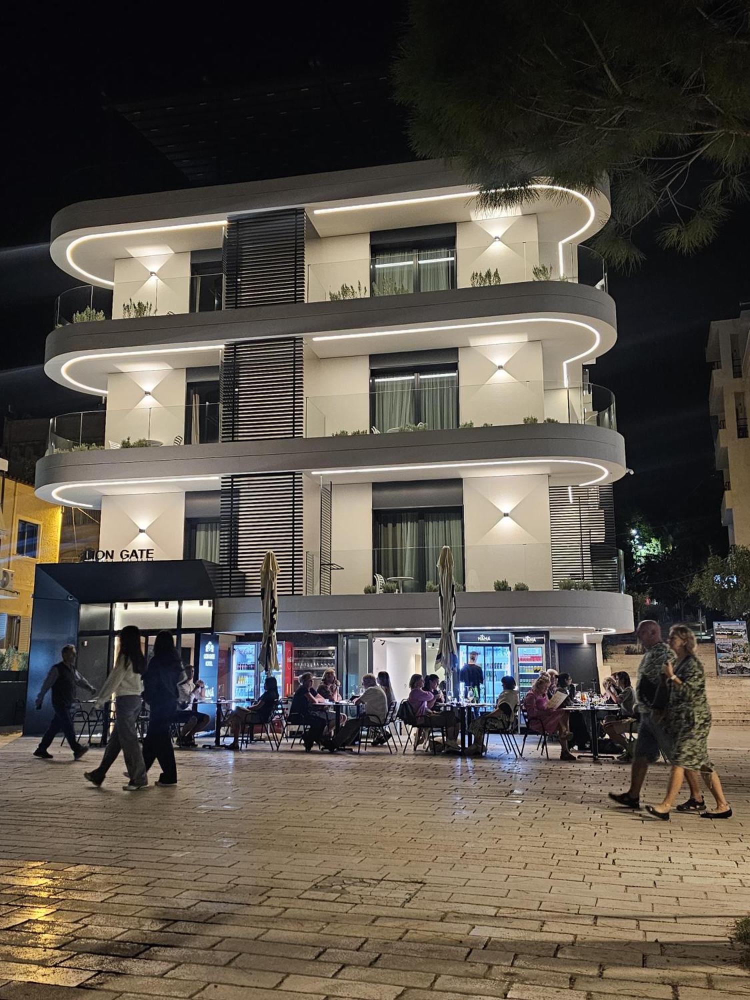 Lion Gate Hotel Sarande Exterior photo